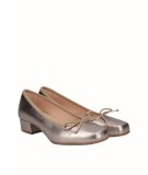 Bronze leather ballerina shoe