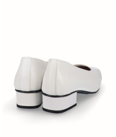 White leather high heel shoe