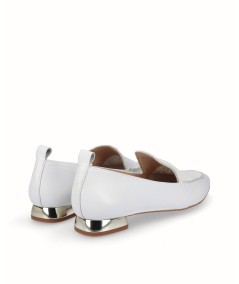 Zapato mocasín plano piel blanco