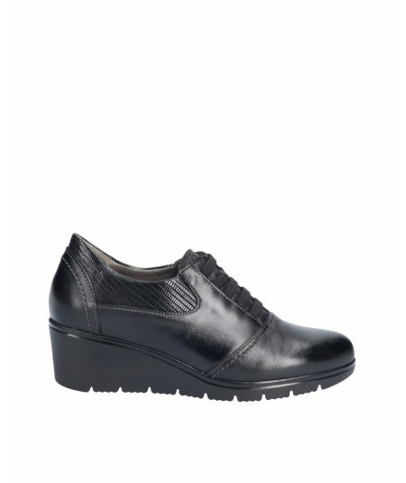 Leather leather sports shoe