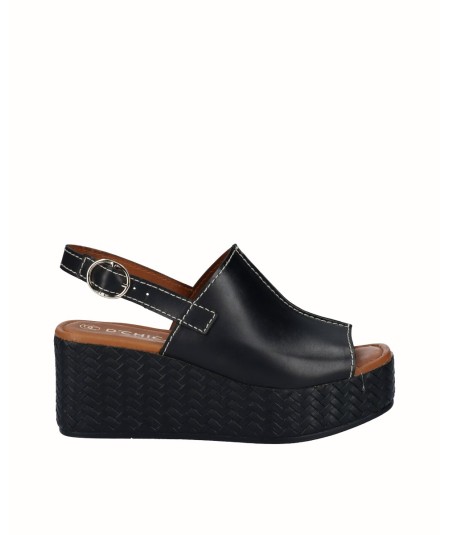 Black leather platform sandal