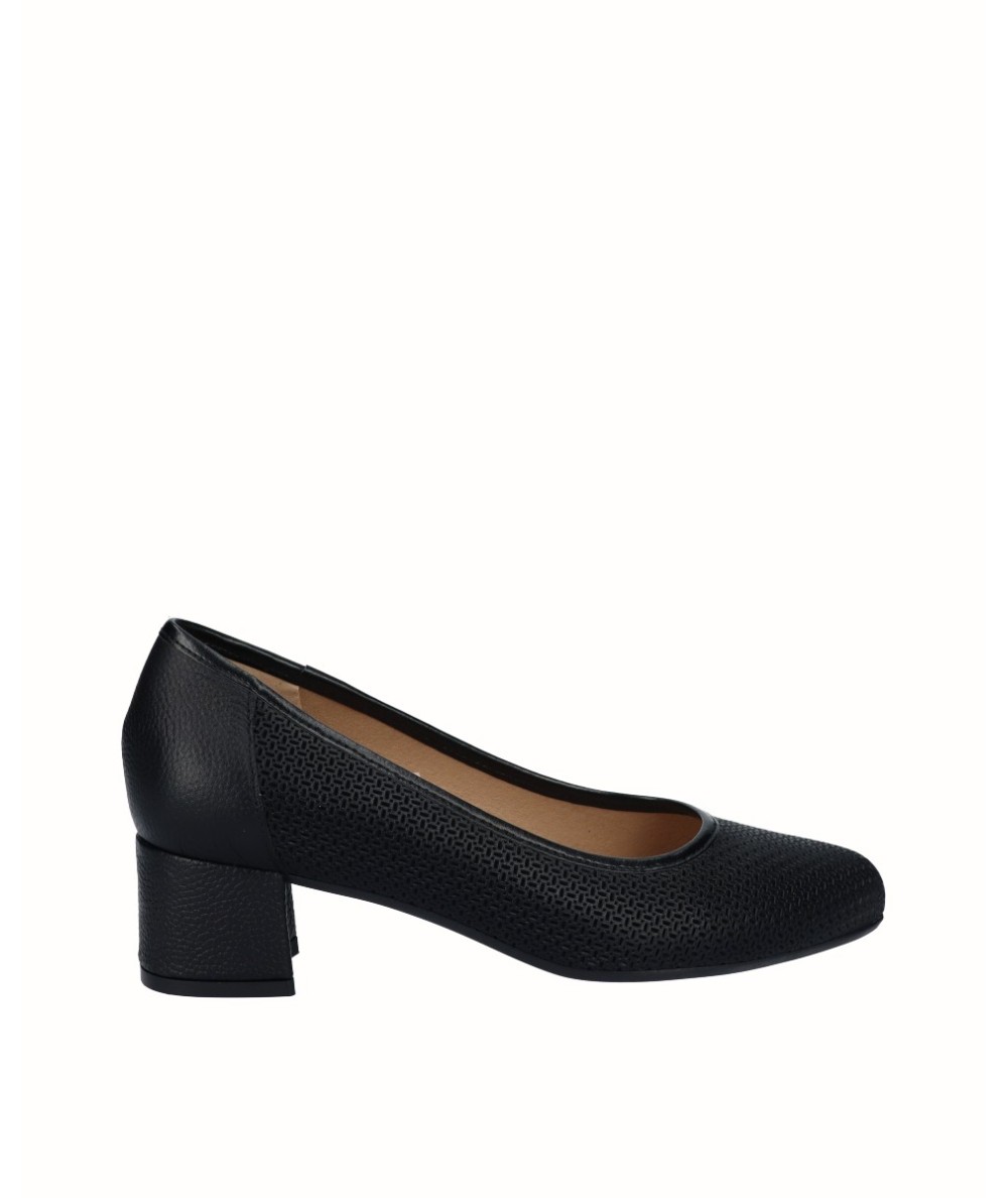 Black leather high-heeled shoe