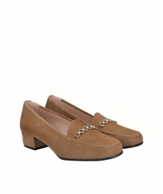 Zapato tacón mocasín ante camel