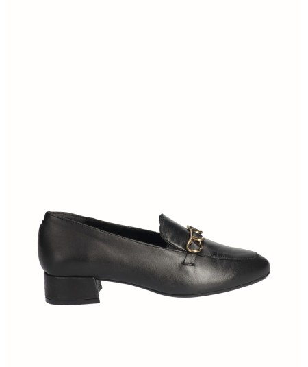 Black leather high-heeled shoe