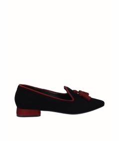 Black and burgundy suede low heel shoe