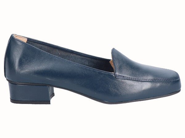 0181 Lux River_1.jpg