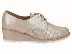 Zapato Mocasin Cuña Piel Beig
