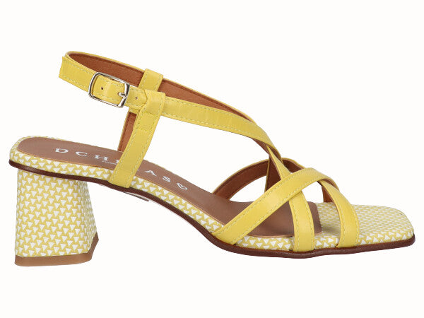 3880 Piramide Amarillo_1.jpg